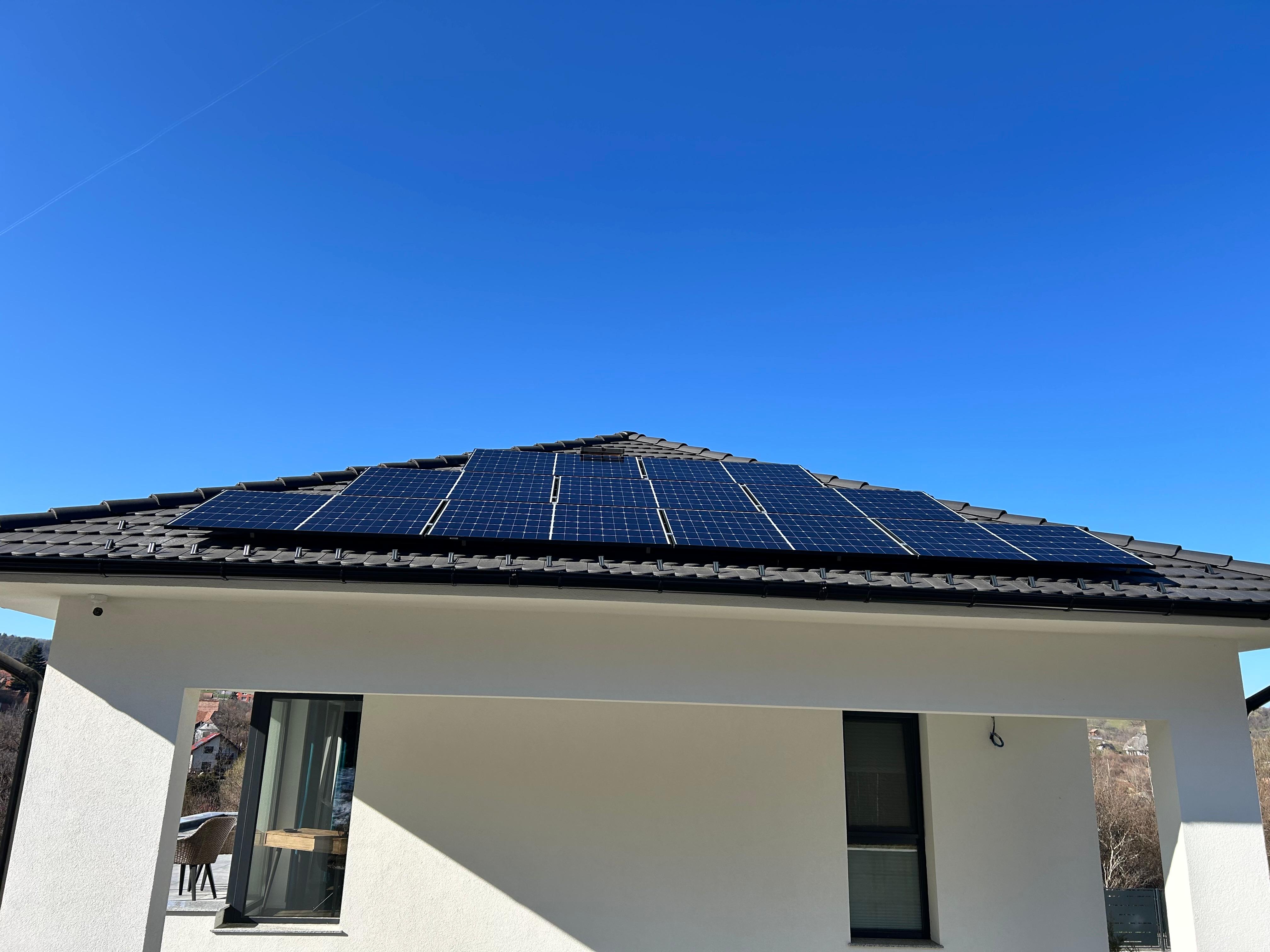 Proiect Fotovoltaic 18